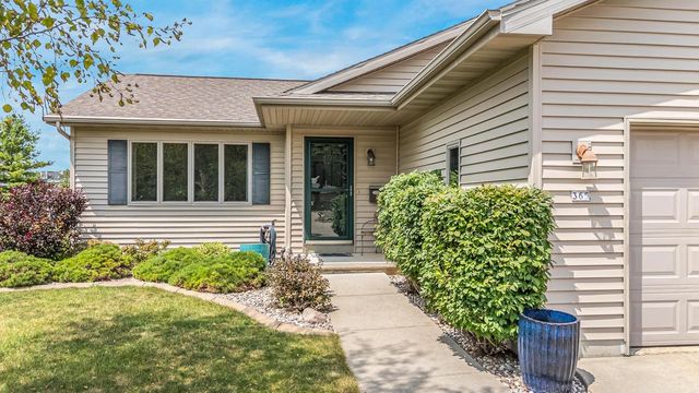 365 LILAC STREET, Oshkosh, WI 54902