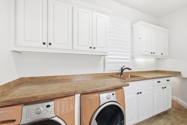 516 Hearth Terrace, Argyle, TX 76226