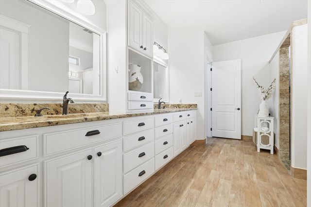 516 Hearth Terrace, Argyle, TX 76226