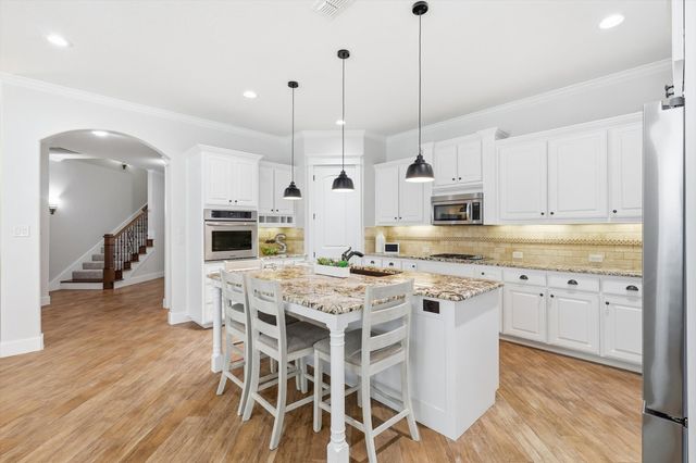 516 Hearth Terrace, Argyle, TX 76226