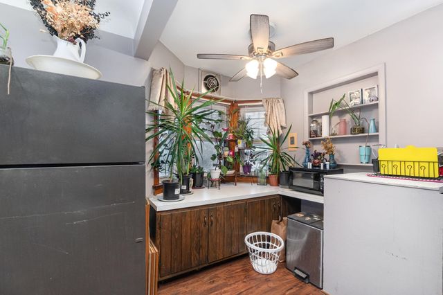 909 Weiss Street, Saginaw, MI 48602