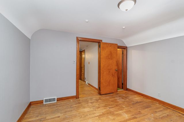 909 Weiss Street, Saginaw, MI 48602