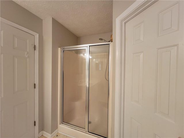 518 Bellingham Drive, Sugar Hill, GA 30518