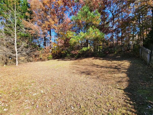 518 Bellingham Drive, Sugar Hill, GA 30518