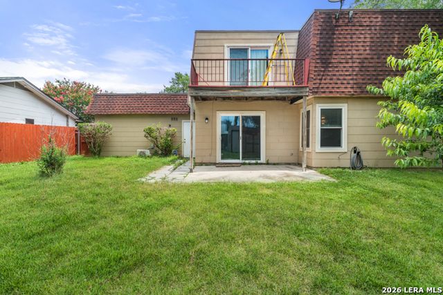 4818 Bill Anders Dr, Kirby, TX 78219