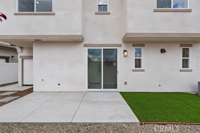 1990 Connor Lane, San Jacinto, CA 92582