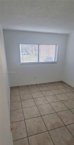 7405 SW 152nd Ave 101-3, Miami, FL 33193