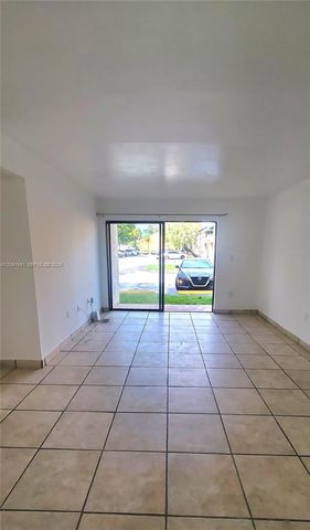 7405 SW 152nd Ave 101-3, Miami, FL 33193