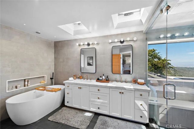 3085 Nestall Road, Laguna Beach, CA 92651