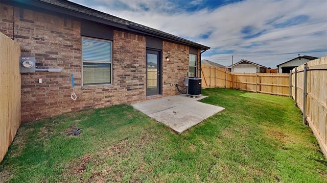 9329 NW 125th Street, Yukon, OK 73099