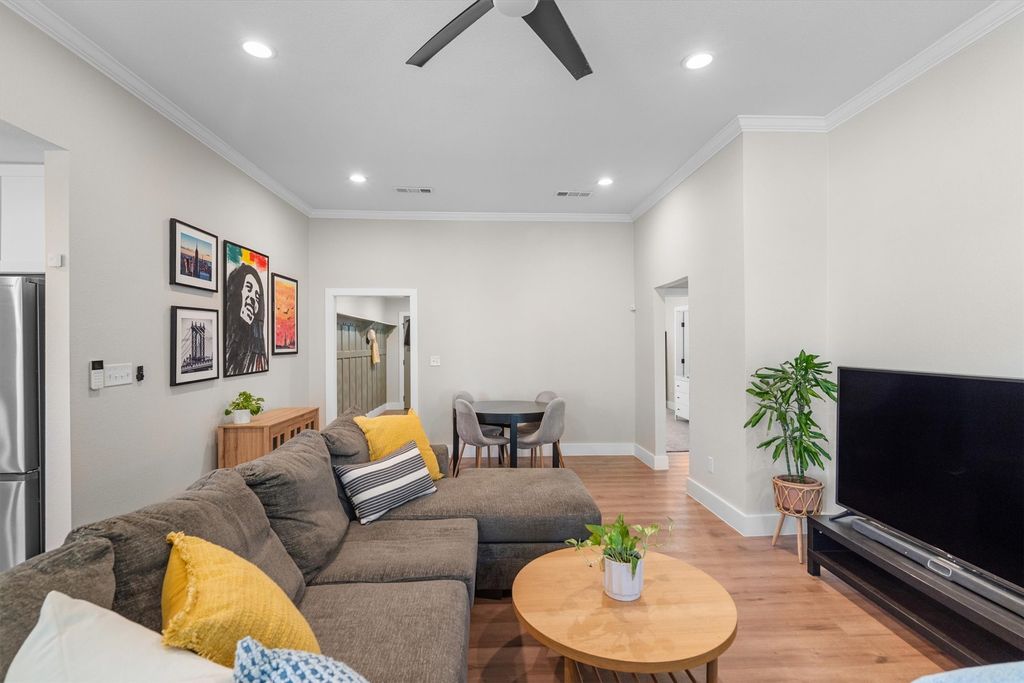 805 NW 14th Street, Grand Prairie, TX 75050 — photo 5