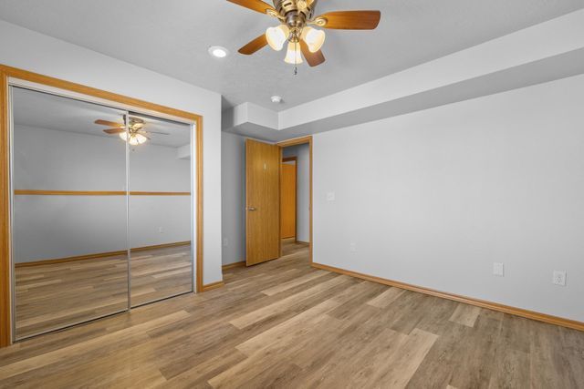 1616 DAKOTA DR SW, Minot, ND 58701