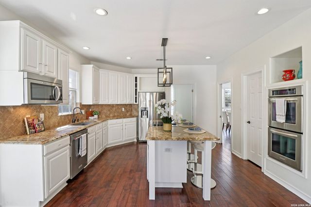 2811 MCCASKEY RIDGE, San Antonio, TX 78258