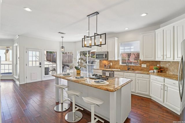 2811 MCCASKEY RIDGE, San Antonio, TX 78258