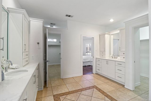 2811 MCCASKEY RIDGE, San Antonio, TX 78258