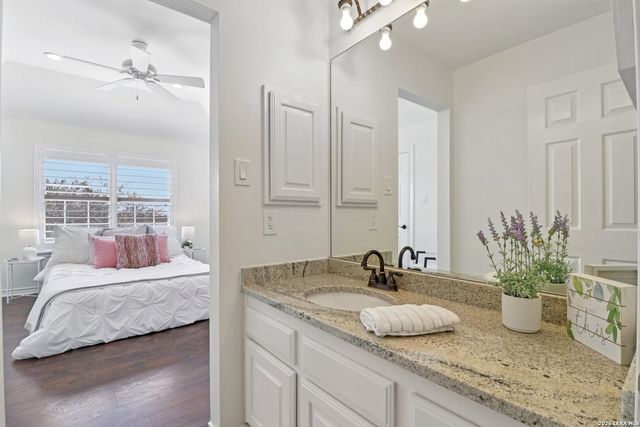 2811 MCCASKEY RIDGE, San Antonio, TX 78258