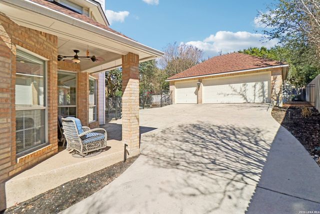 2811 MCCASKEY RIDGE, San Antonio, TX 78258