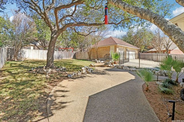 2811 MCCASKEY RIDGE, San Antonio, TX 78258