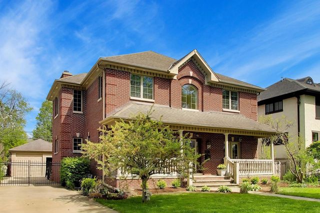 327 S Knight Avenue, Park Ridge, IL 60068