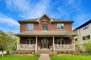 327 S Knight Avenue, Park Ridge, IL 60068