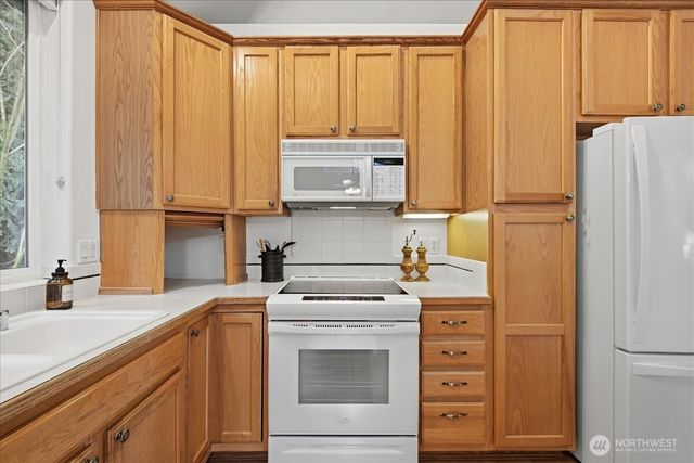 1306 NE 90th Avenue, Vancouver, WA 98664