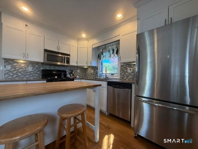 40 Austin Road, Milford, CT 06460
