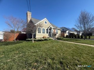 40 Austin Road, Milford, CT 06460