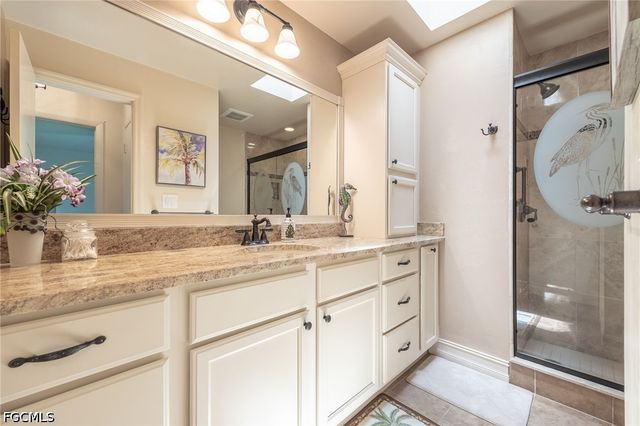 5585 Hamlet LN, Fort Myers, FL 33919