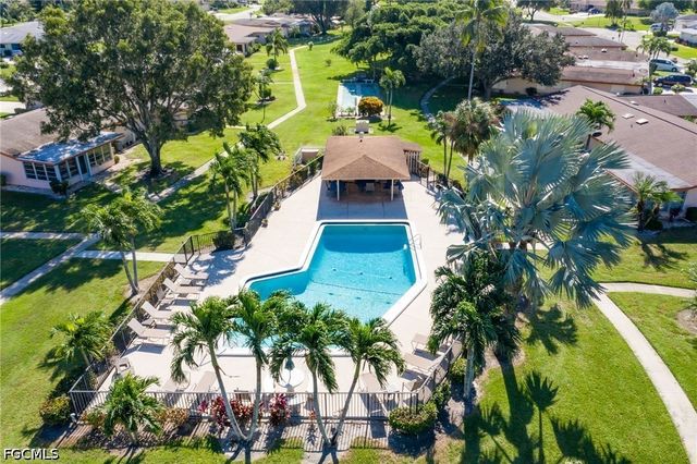 5585 Hamlet LN, Fort Myers, FL 33919