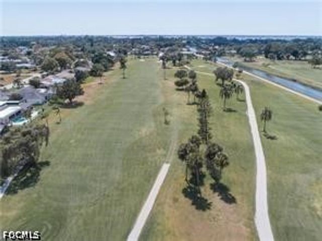 5585 Hamlet LN, Fort Myers, FL 33919