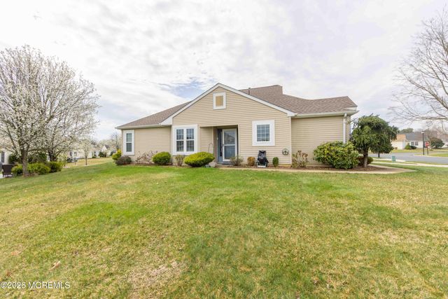 3 Abercorn Court, Jackson, NJ 08527