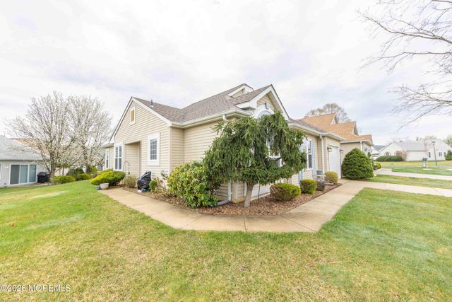 3 Abercorn Court, Jackson, NJ 08527