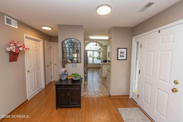 3 Abercorn Court, Jackson, NJ 08527