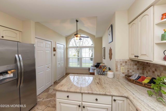 3 Abercorn Court, Jackson, NJ 08527