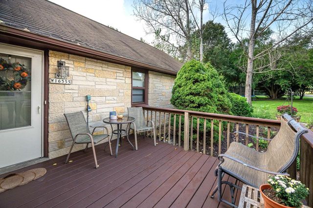 N90W16555 Roosevelt DRIVE, Menomonee Falls, WI 53051