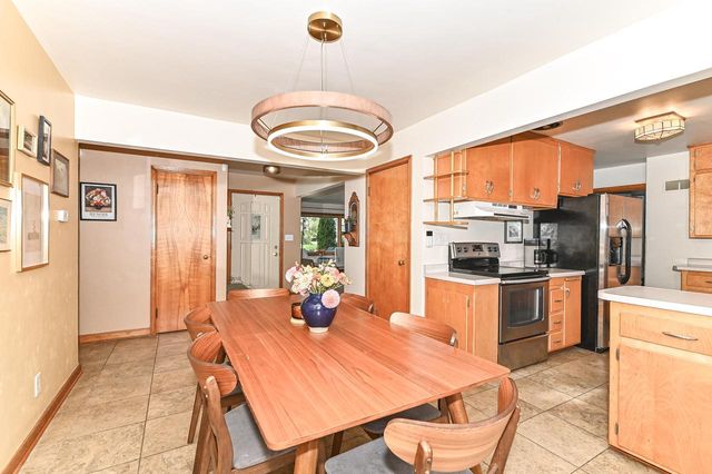 N90W16555 Roosevelt DRIVE, Menomonee Falls, WI 53051