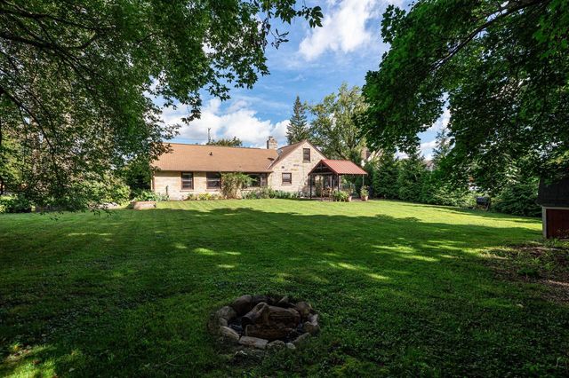 N90W16555 Roosevelt DRIVE, Menomonee Falls, WI 53051