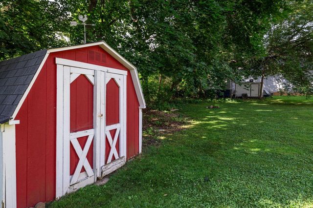 N90W16555 Roosevelt DRIVE, Menomonee Falls, WI 53051