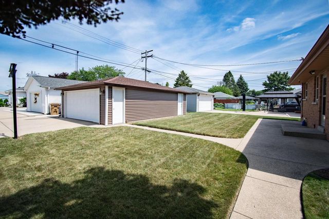 1726 22nd STREET, Kenosha, WI 53140