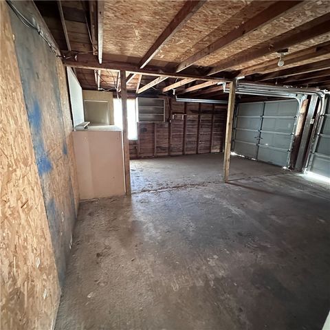 4060 E Huntsville Road, Fayetteville, AR 72701