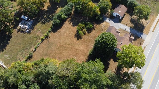 4060 E Huntsville Road, Fayetteville, AR 72701