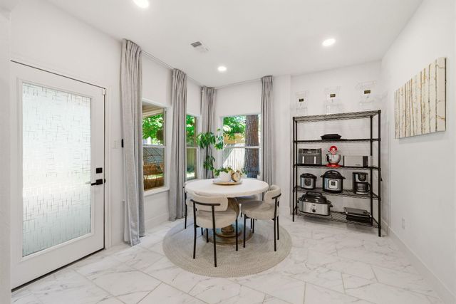 14822 N Eldridge Parkway, Houston, TX 77070