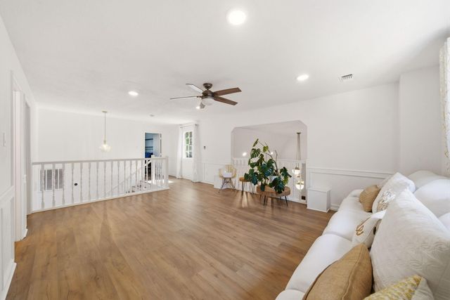 14822 N Eldridge Parkway, Houston, TX 77070