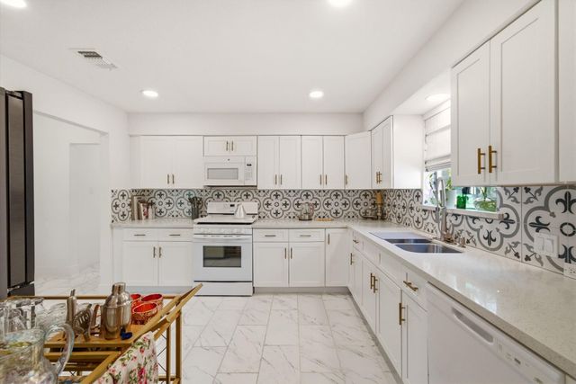14822 N Eldridge Parkway, Houston, TX 77070
