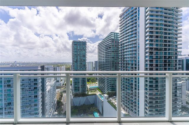 1080 Brickell Ave 2601, Miami, FL 33131