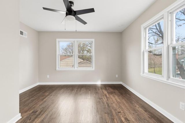 623 NE Woodlawn Street, Kansas City, MO 64116