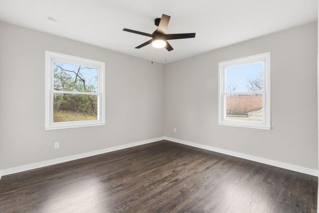 623 NE Woodlawn Street, Kansas City, MO 64116