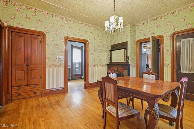 60 E Walnut Street, Jefferson, OH 44047