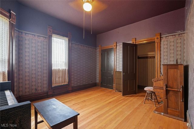 60 E Walnut Street, Jefferson, OH 44047