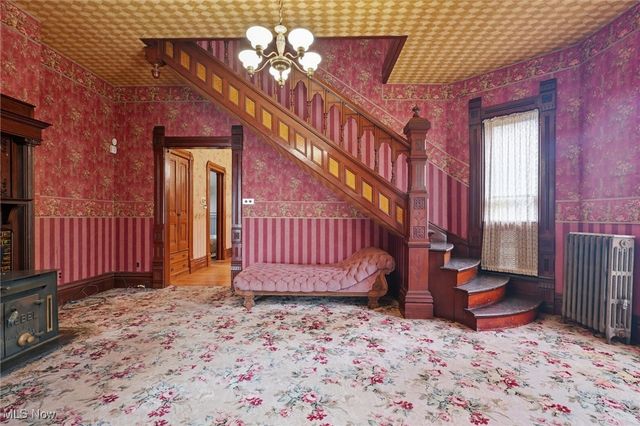 60 E Walnut Street, Jefferson, OH 44047